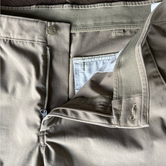 Under Armour Ripstop Utility Pants Men’s 38x32 Khaki Straight Fit Outdoor K28 - Picture 7 of 7
